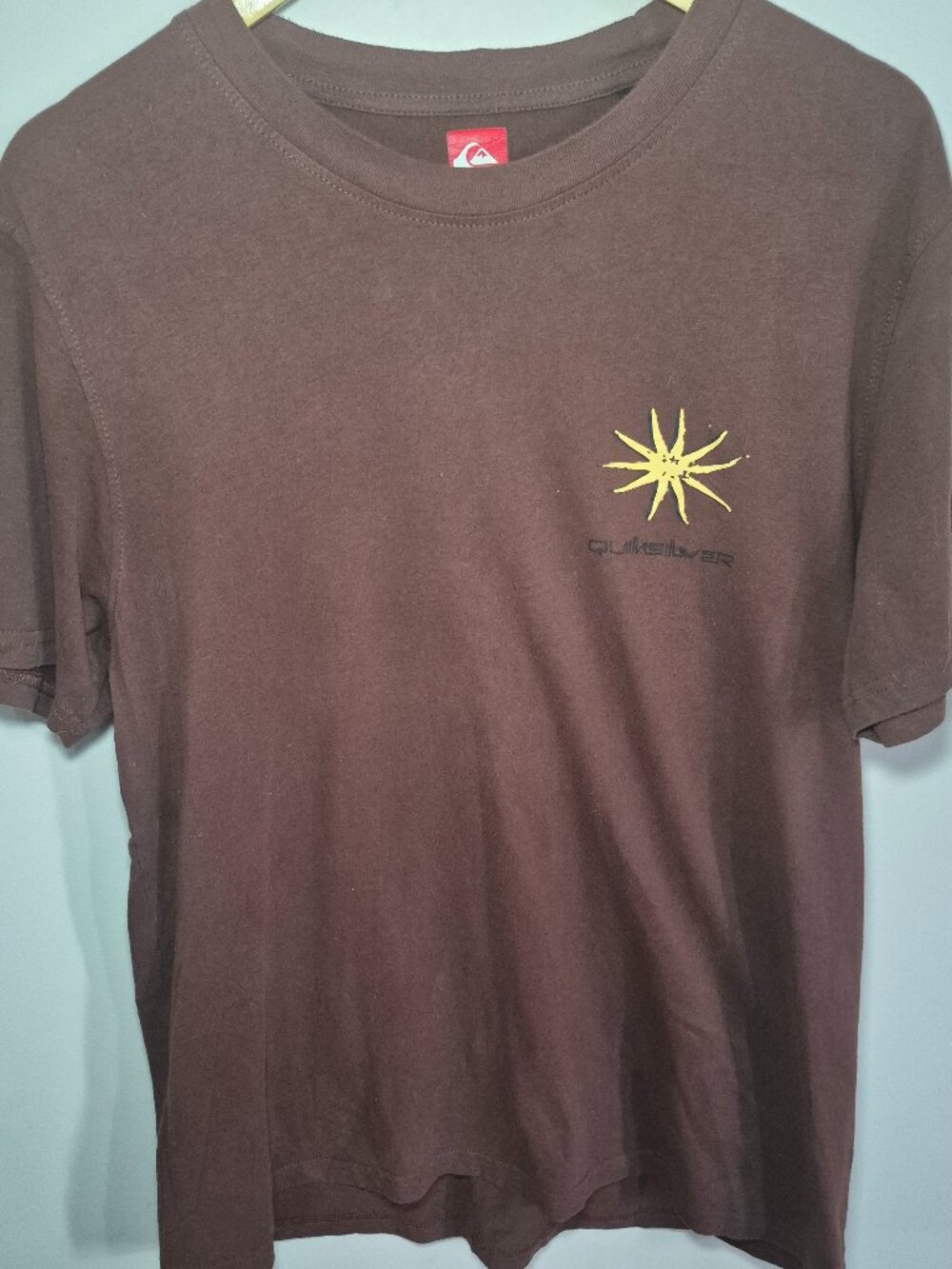 Quiksilver Graphic T-Shirt Brown Yellow Logo Tee Short Sleeve Men's Large